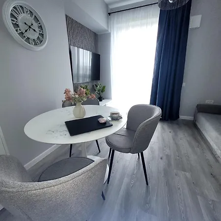 Appartamento Modern Near Campus&mamaia Netflix Wi-fi Constanţa